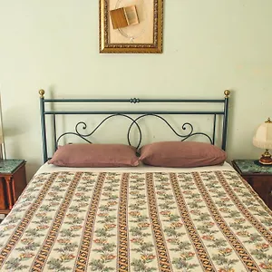 https://casa-verdi-catania.catania-hotels.net